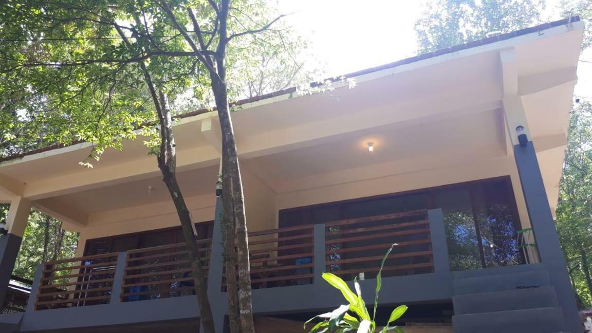 Pele'S Place Сабанг Екстериор снимка